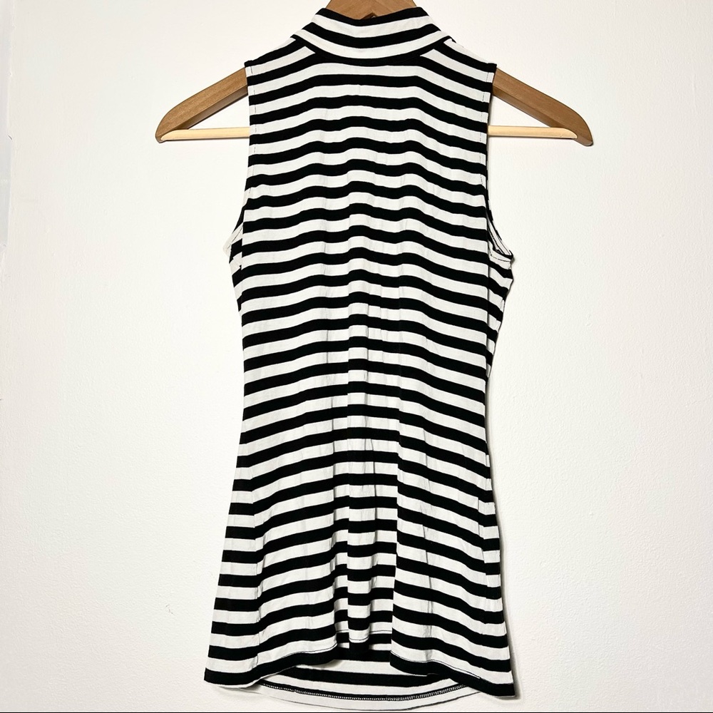 Stripe Sleeveless Top
